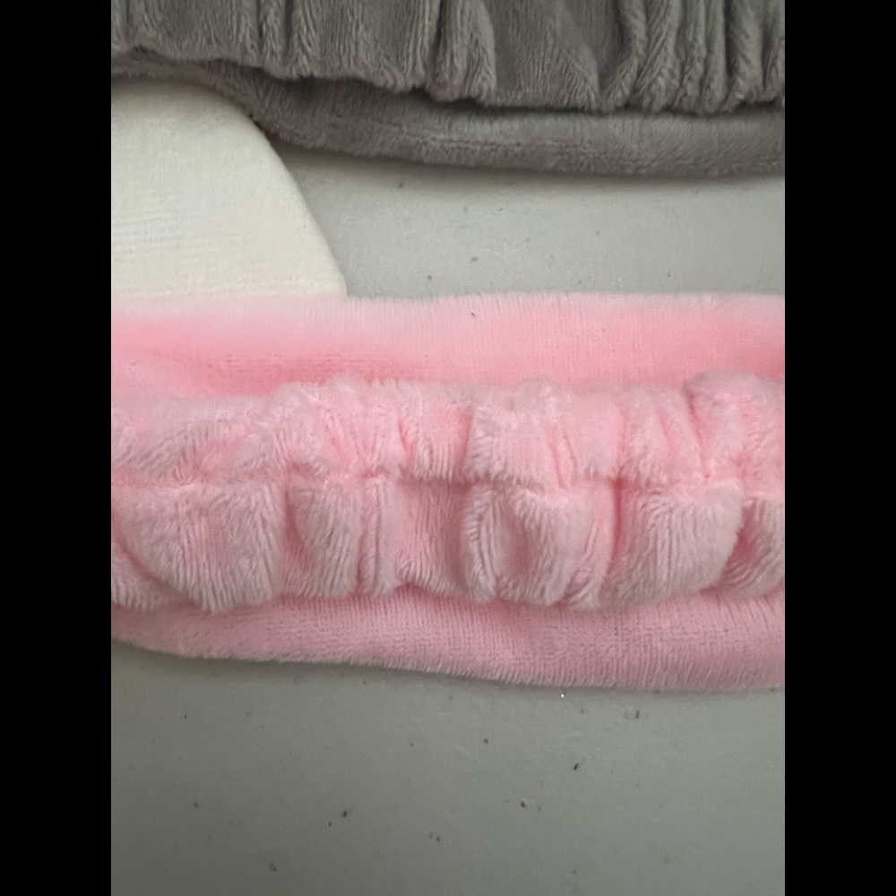 🐈⬛KITTEN CAT Plush Headbands Pink Ears (LOT of 3) 🖤🤍💗NEW - Picture 4 of 4